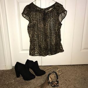 🤩🐆Short sleeve top‼️